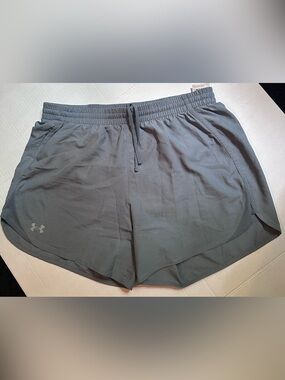 Under Armour Men's Charcoal Gray Athletic Shorts